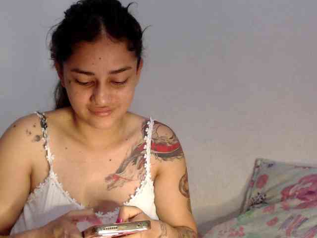Girl-tits webcam