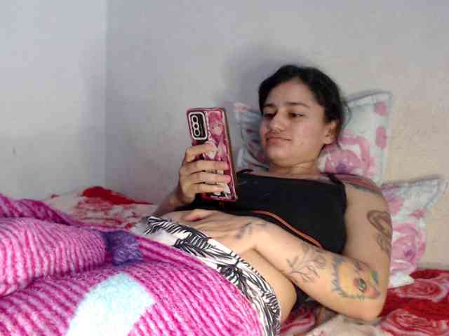 Girl-tits webcam