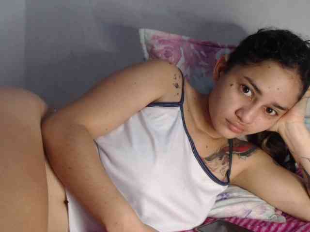 Girl-tits webcam