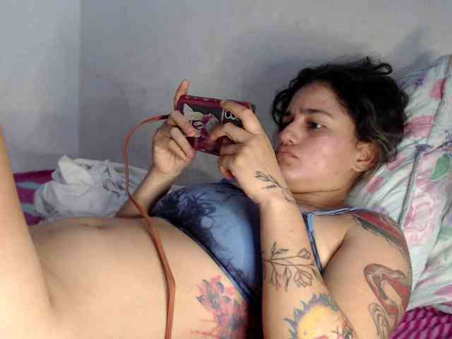 Girl-tits webcam