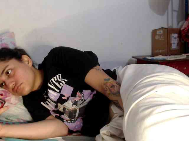 Girl-tits webcam