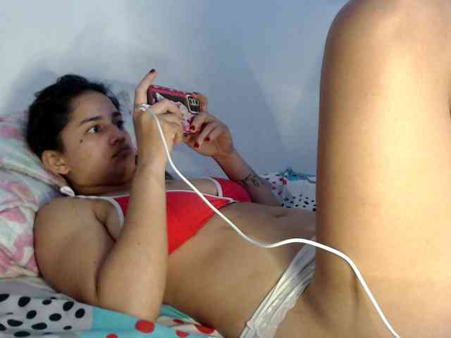 Girl-tits webcam