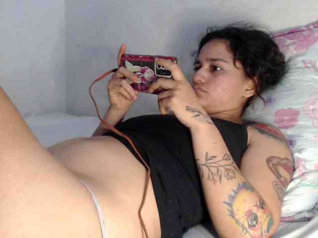 Girl-tits webcam