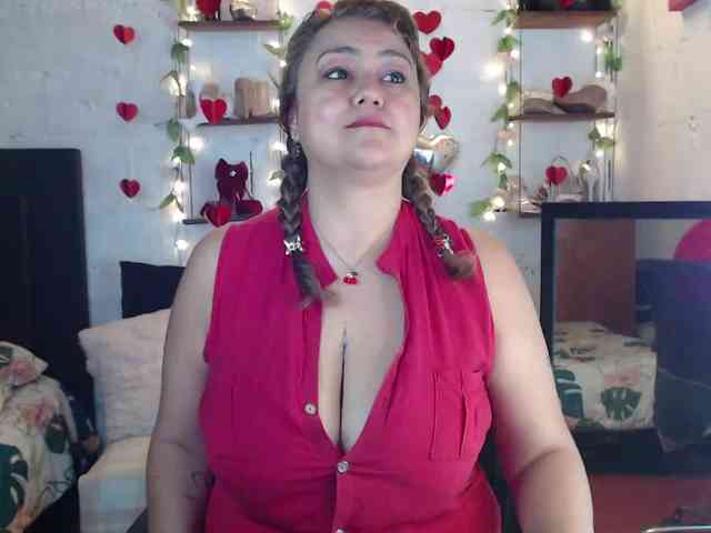 missrosariostepmoan webcam