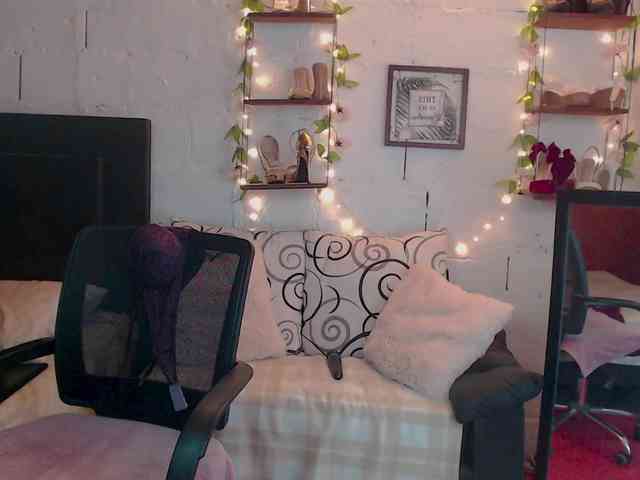 missrosariostepmoan webcam