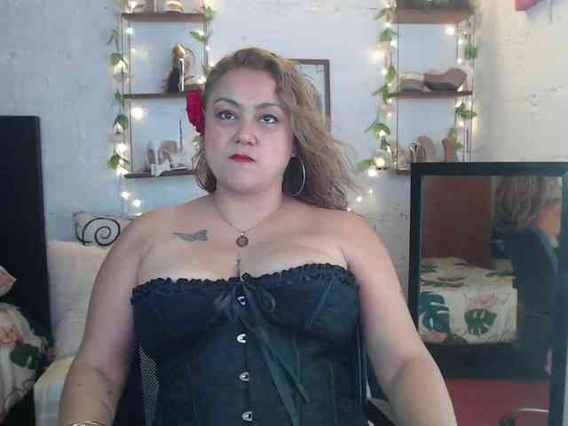 missrosariostepmoan webcam