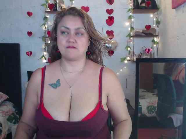 missrosariostepmoan webcam