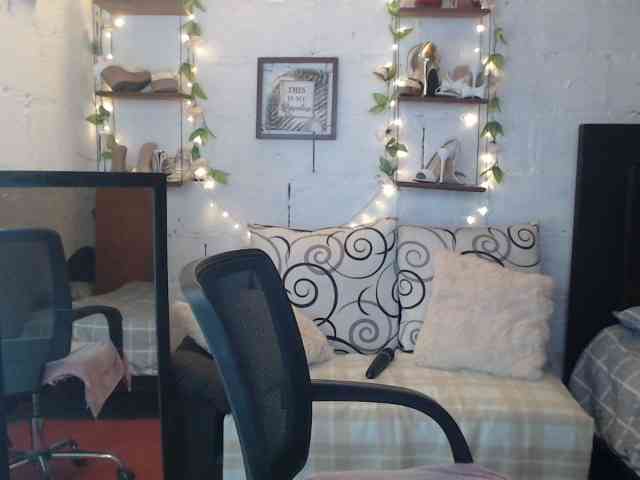 missrosariostepmoan webcam