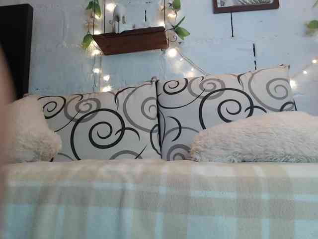 missrosariostepmoan webcam