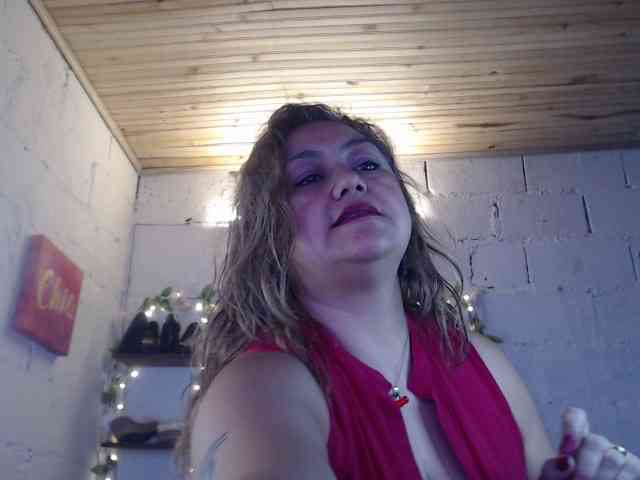 missrosariostepmoan webcam