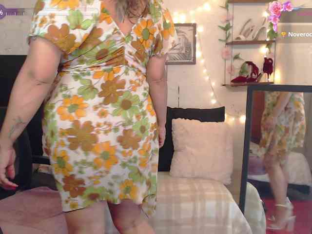 missrosariostepmoan webcam