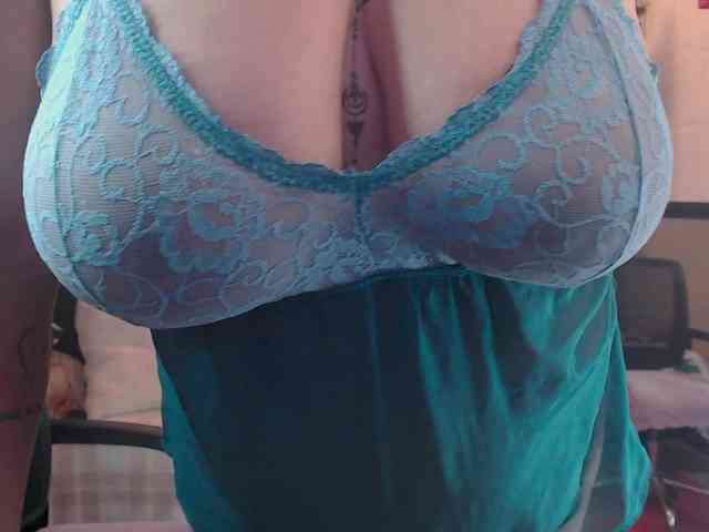 missrosariostepmoan webcam