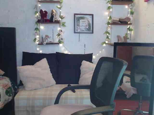 missrosariostepmoan webcam