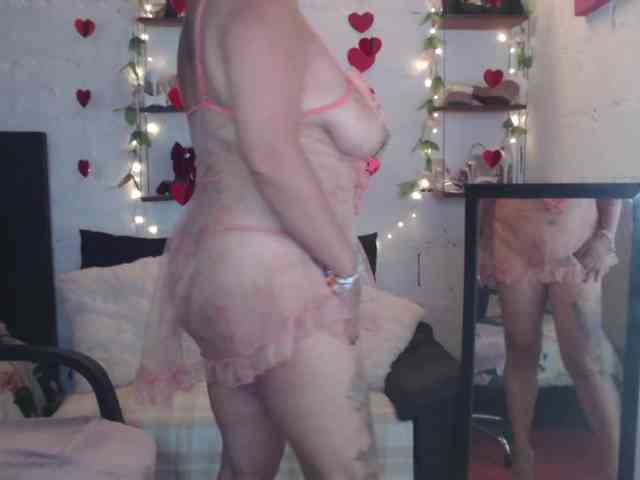 missrosariostepmoan webcam