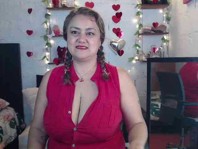 missrosariostepmoan webcam