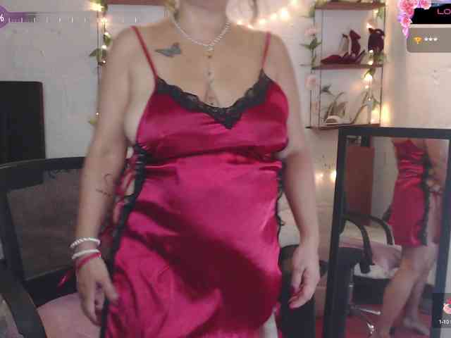 missrosariostepmoan webcam