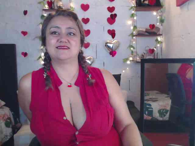 missrosariostepmoan webcam