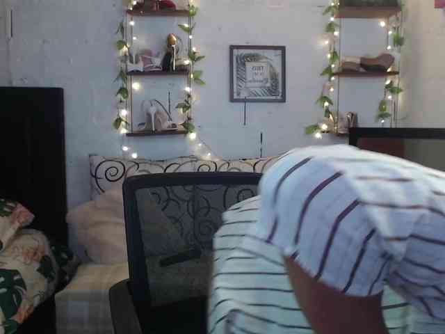 missrosariostepmoan webcam