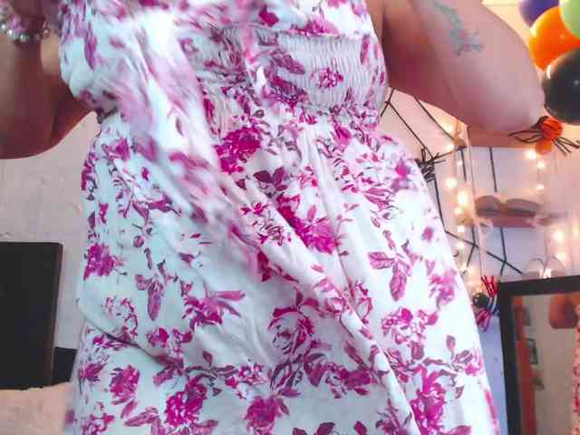 missrosariostepmoan webcam
