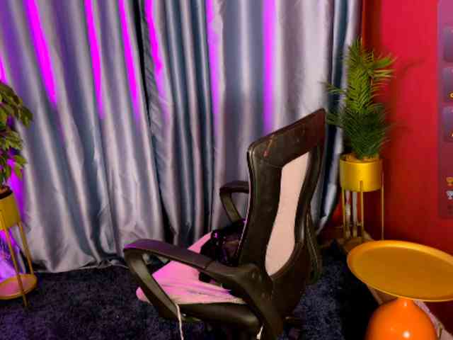 ashley_devine webcam
