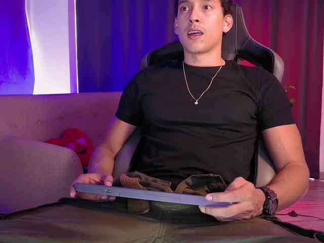 LiamVolkov LiamVolkov