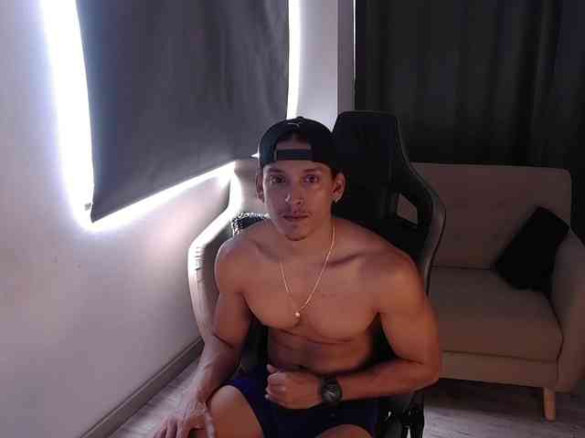 LiamVolkov LiamVolkov