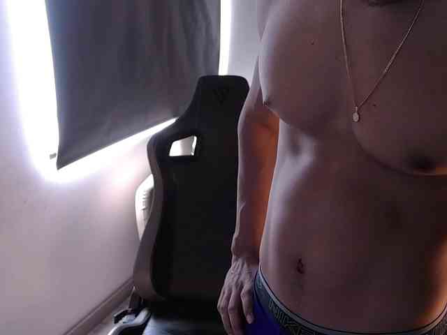 LiamVolkov LiamVolkov