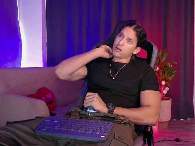 LiamVolkov LiamVolkov