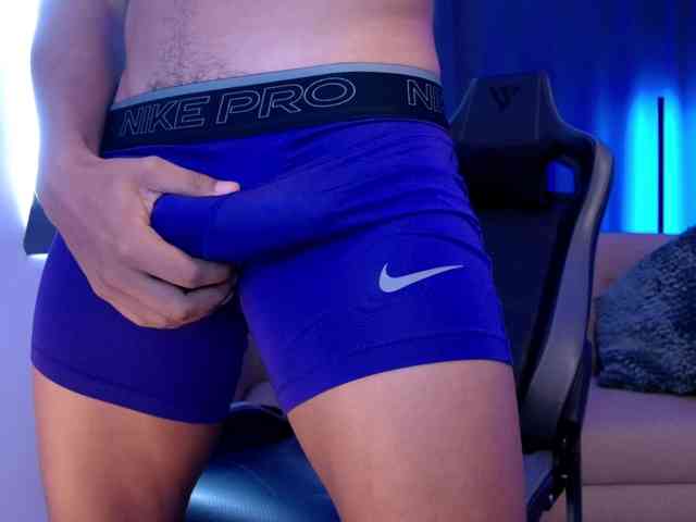 LiamVolkov LiamVolkov