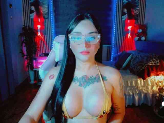 ayakusai Live Webcam on BongaCams
