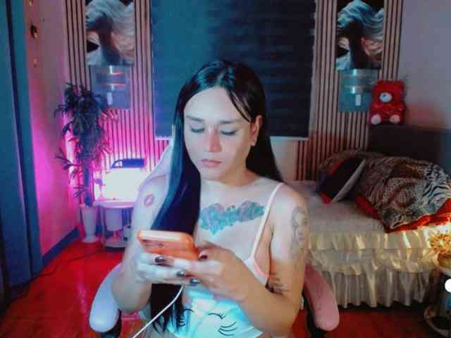 ayakusai Live Webcam on BongaCams