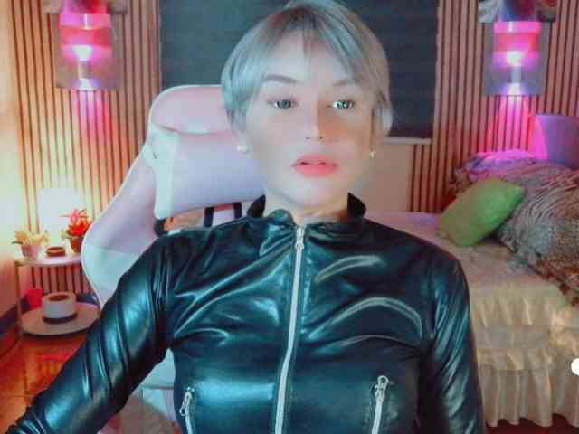 ayakusai Live Webcam on BongaCams