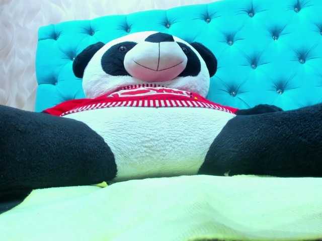 MadelineDollx webcam