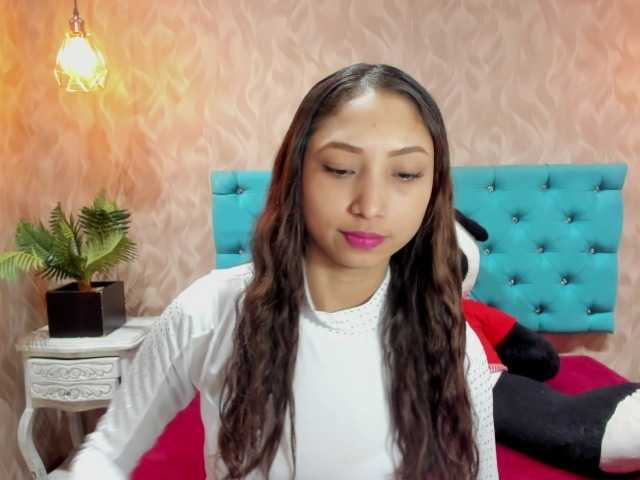 MadelineDollx's BongaCams show and profile