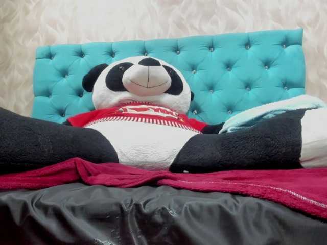 MadelineDollx webcam