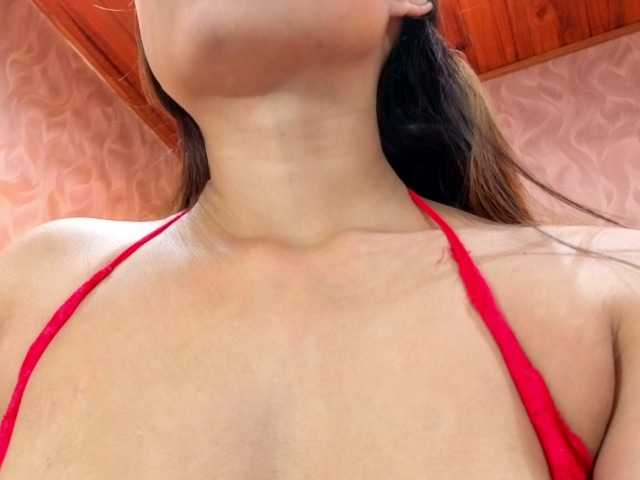 MadelineDollx's BongaCams show and profile