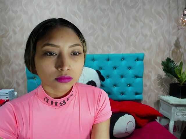 MadelineDollx's BongaCams show and profile
