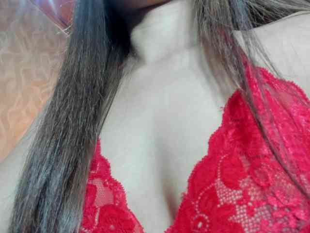 MadelineDollx webcam