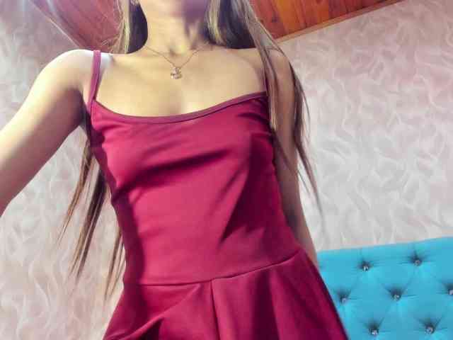 MadelineDollx webcam