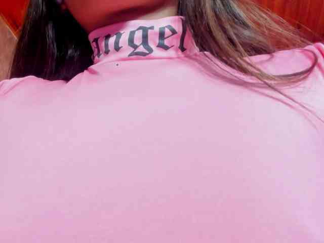 MadelineDollx webcam