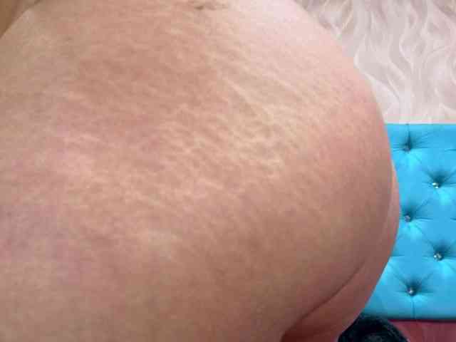 MadelineDollx webcam