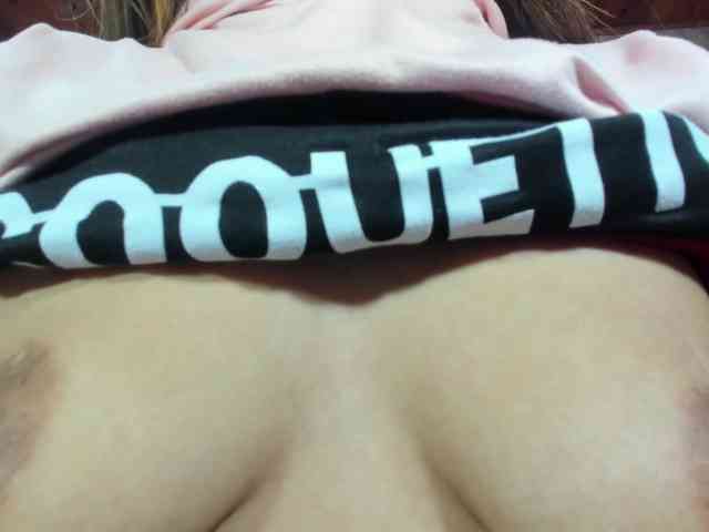 MadelineDollx webcam