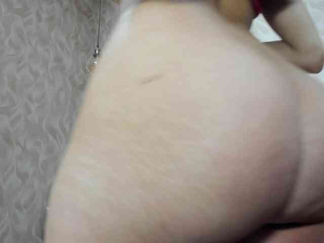 MadelineDollx webcam