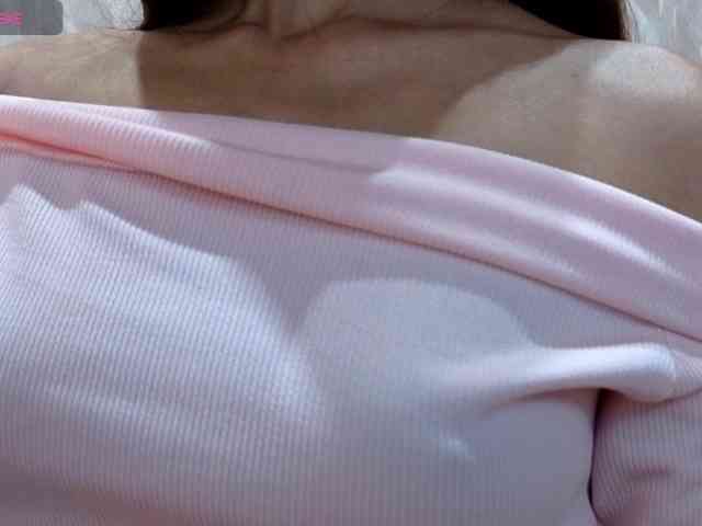 MadelineDollx webcam