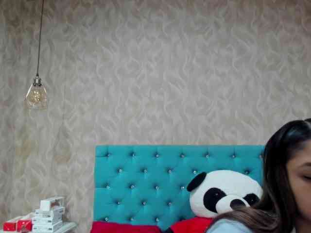 MadelineDollx webcam