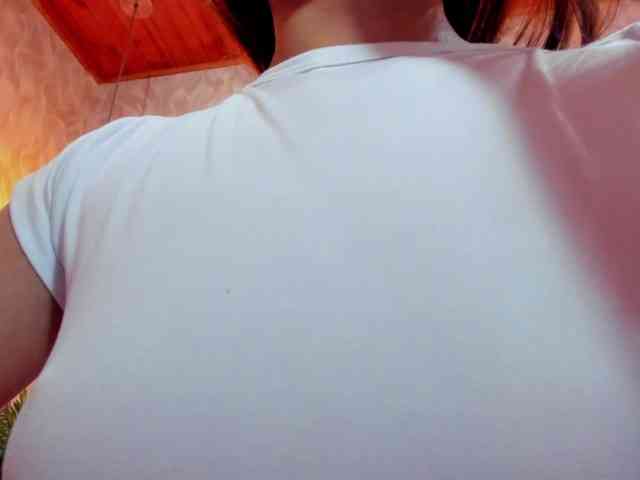 MadelineDollx webcam