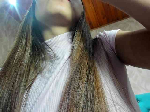 MadelineDollx webcam