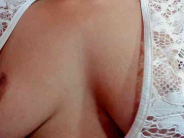 MadelineDollx webcam