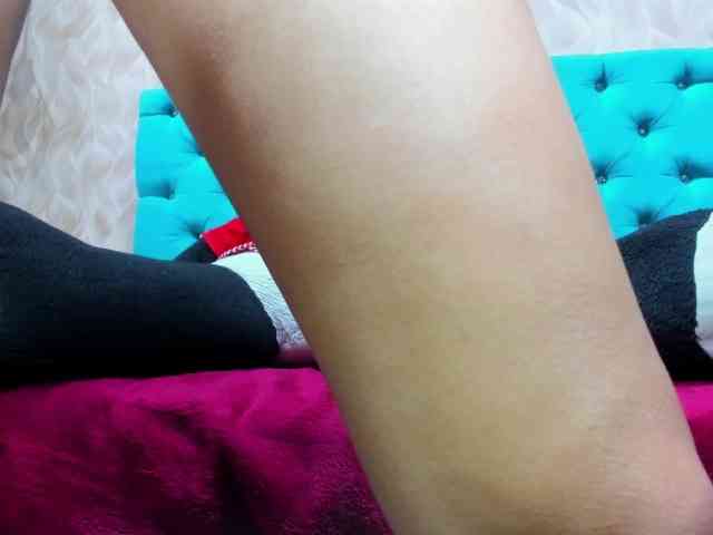 MadelineDollx webcam