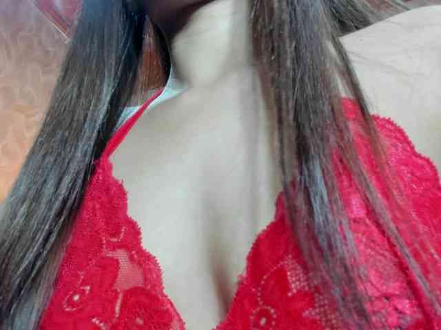 MadelineDollx webcam